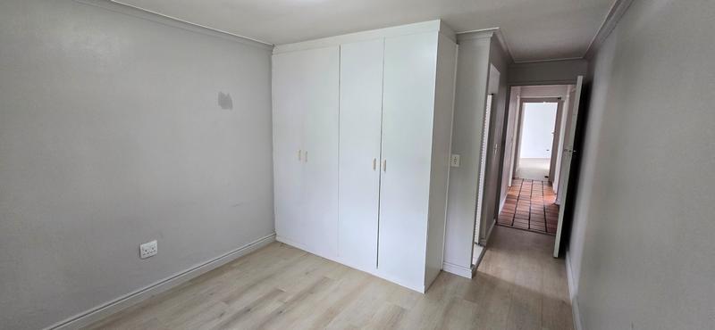 To Let 4 Bedroom Property for Rent in Durbanville Western Cape